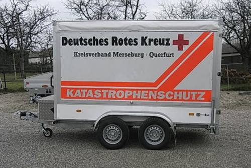 Umbau Anhänger Deutsches Rotes Kreuz-310