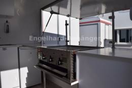 ES-Line 251 Imbissanhänger Ausstattung Grill