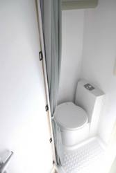 TOMMY Wohnwagen /leicht &wendig/750kg/ Dusche WC