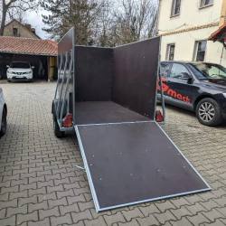 Viehanhänger